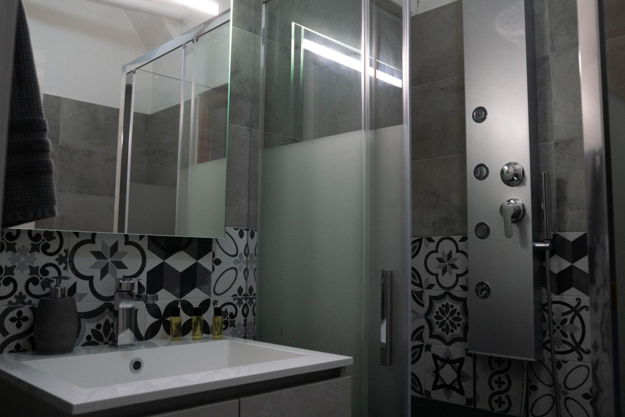 Bilocale Vicino Al Centro Di Verona - Ristrutturato Di Recente! Apartment ภายนอก รูปภาพ